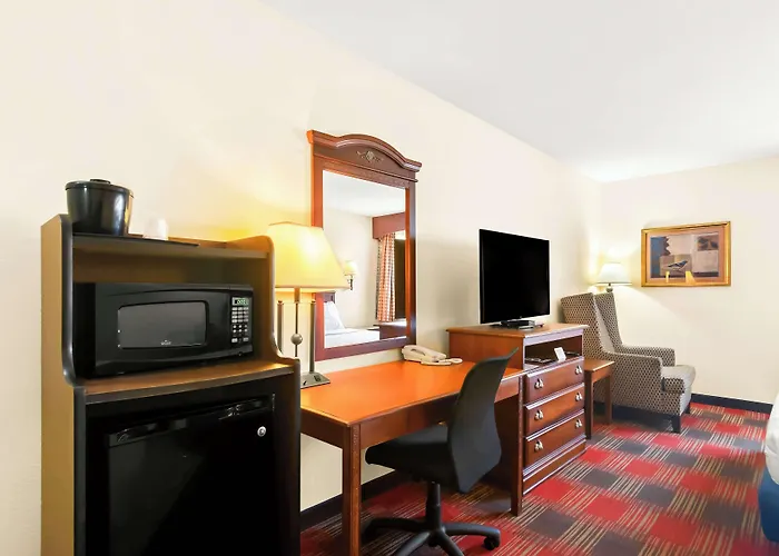 Best Western Stateline Lodge